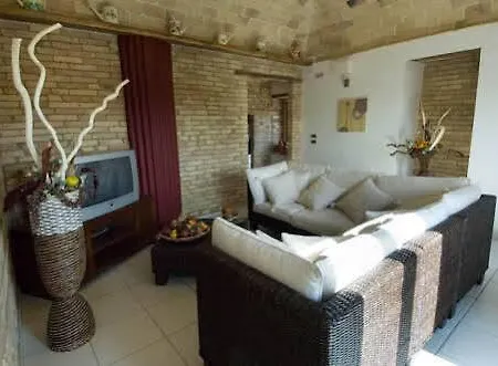 La Casa Del Palombaro