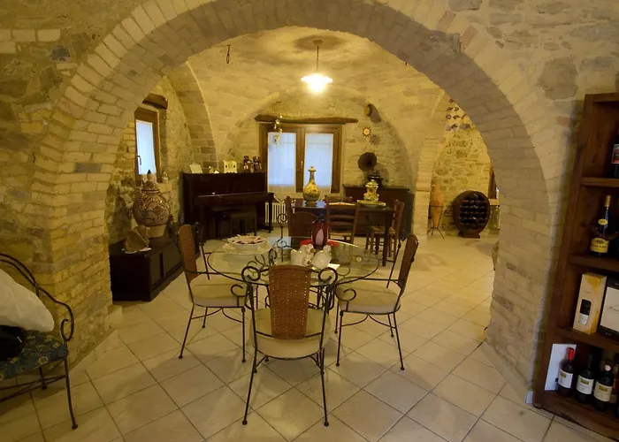 La Casa Del Palombaro 4* אורטונה