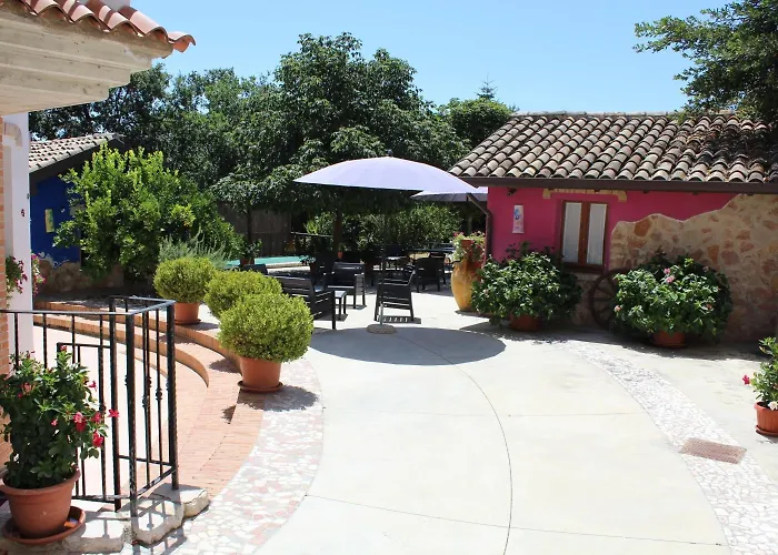 לינה וארוחת בוקר La Casa Del Palombaro אורטונה